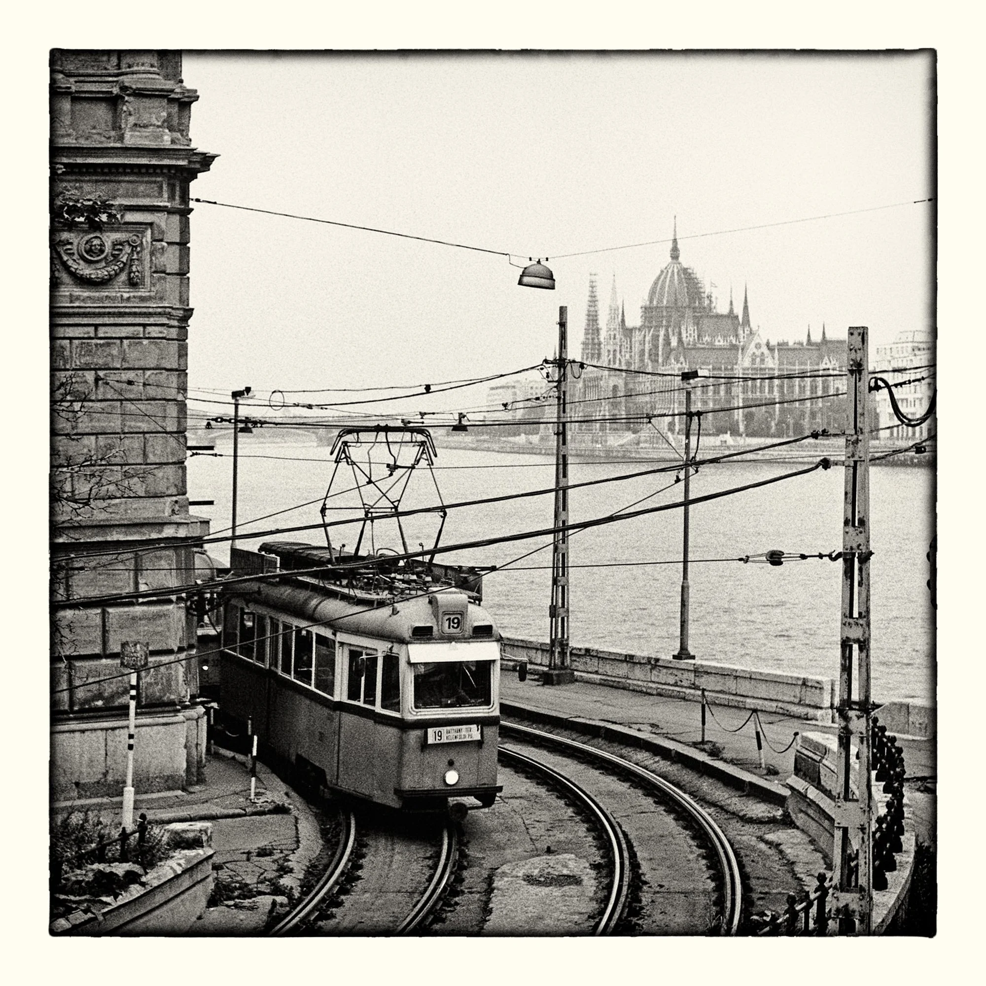 395_ROLL42_Budapest_neg32_DT07018_v3.jpg
