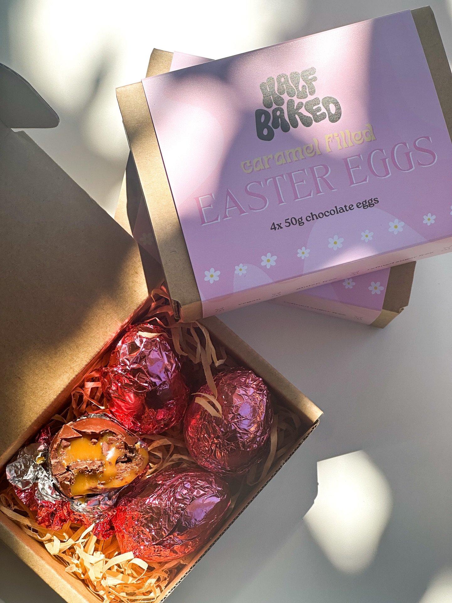 🐰🐰🐰
The Easter bunnies have been working overtime this year to bring you the best vegan caramel Easter eggs ever 🙀

Our signature bean to bar Vanuatu coconut milk chocolate, filled with gooey, decadent caramel and made with organic ingredients. W