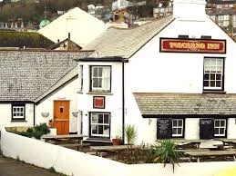 tolcarne inn 3.jpg