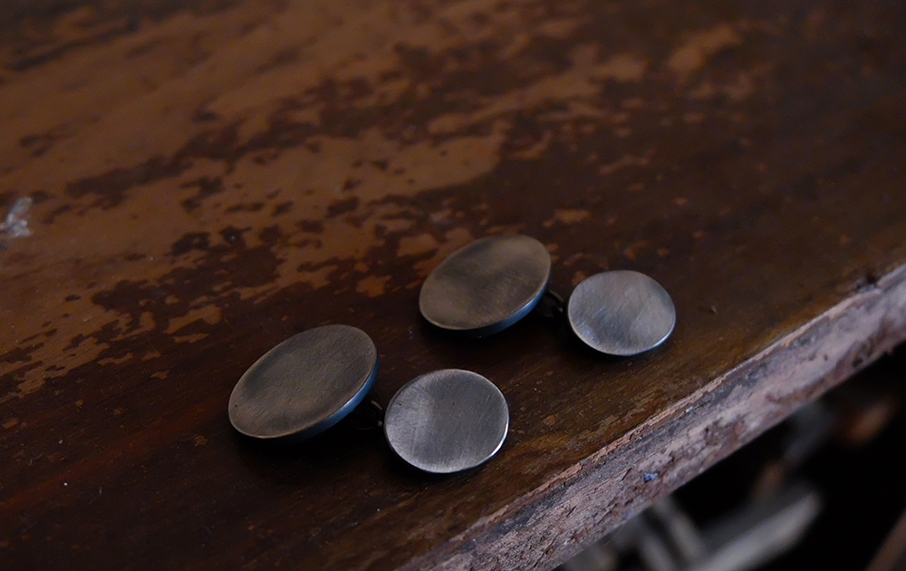 Chain cufflinks 1 low res.jpeg