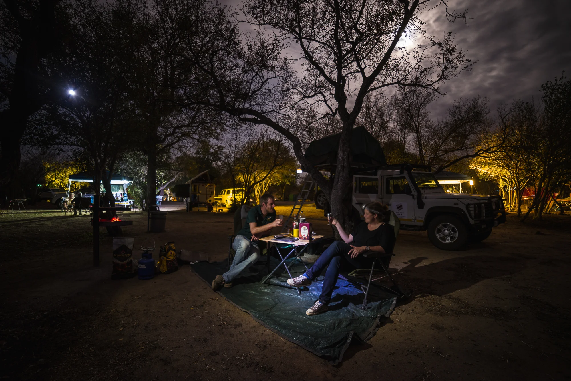 Een avond in het kleinere Orpen kamp, Kruger.