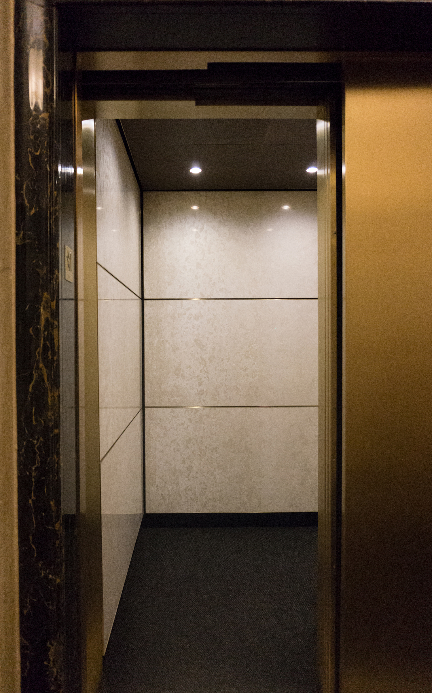 180 Madison Avenue | United Cabs, Inc.
