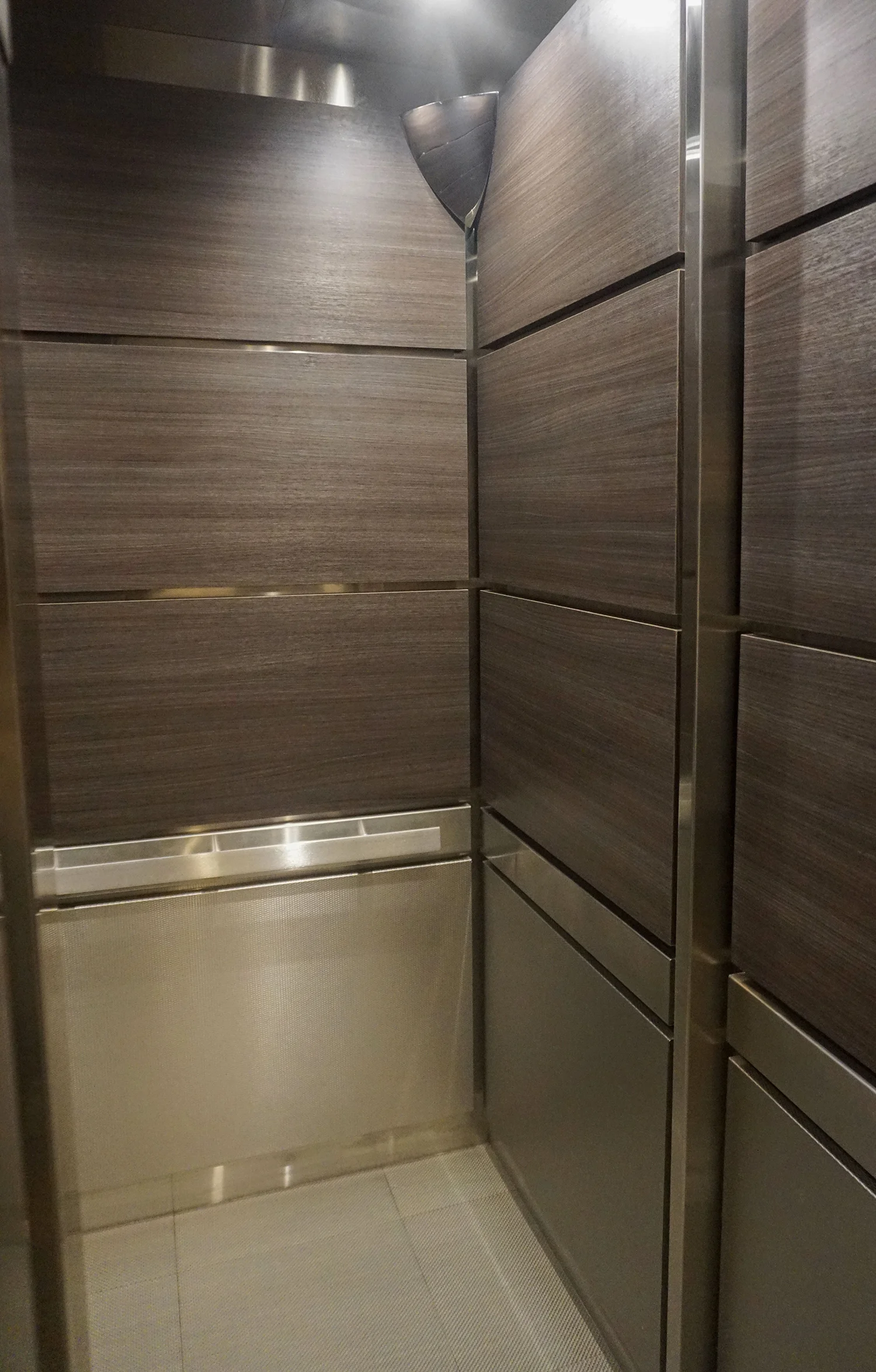 2 Cornelia Street | United Cabs, Inc.