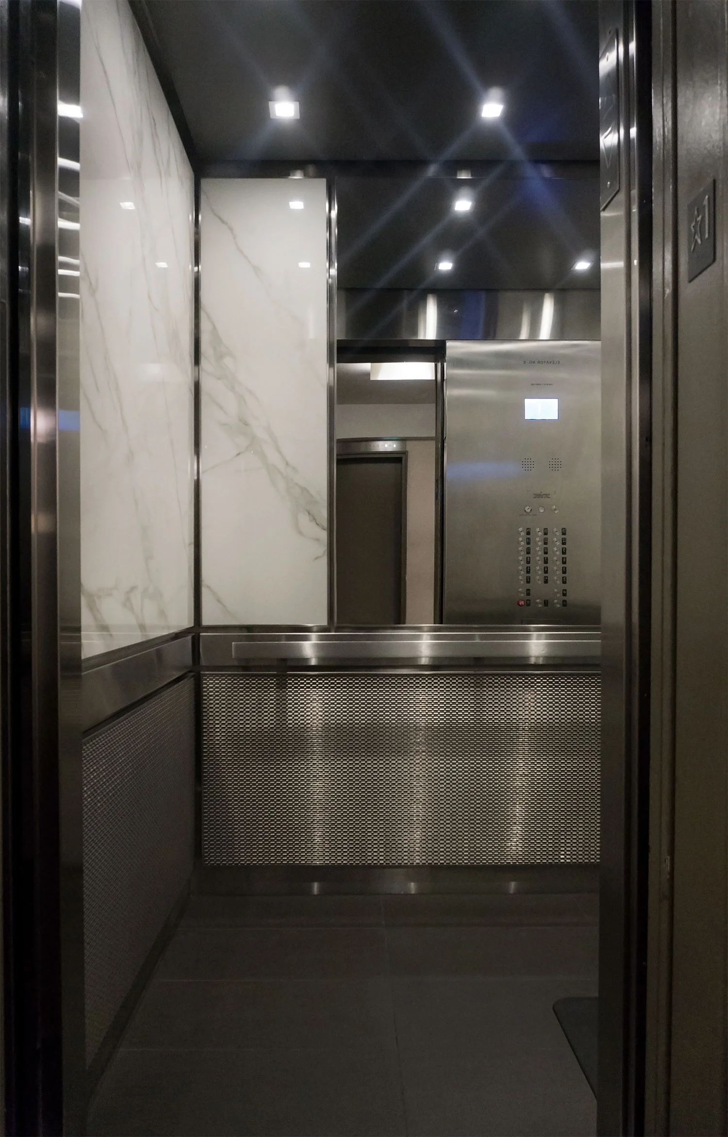 11 Riverside Drive | United Cabs, Inc.