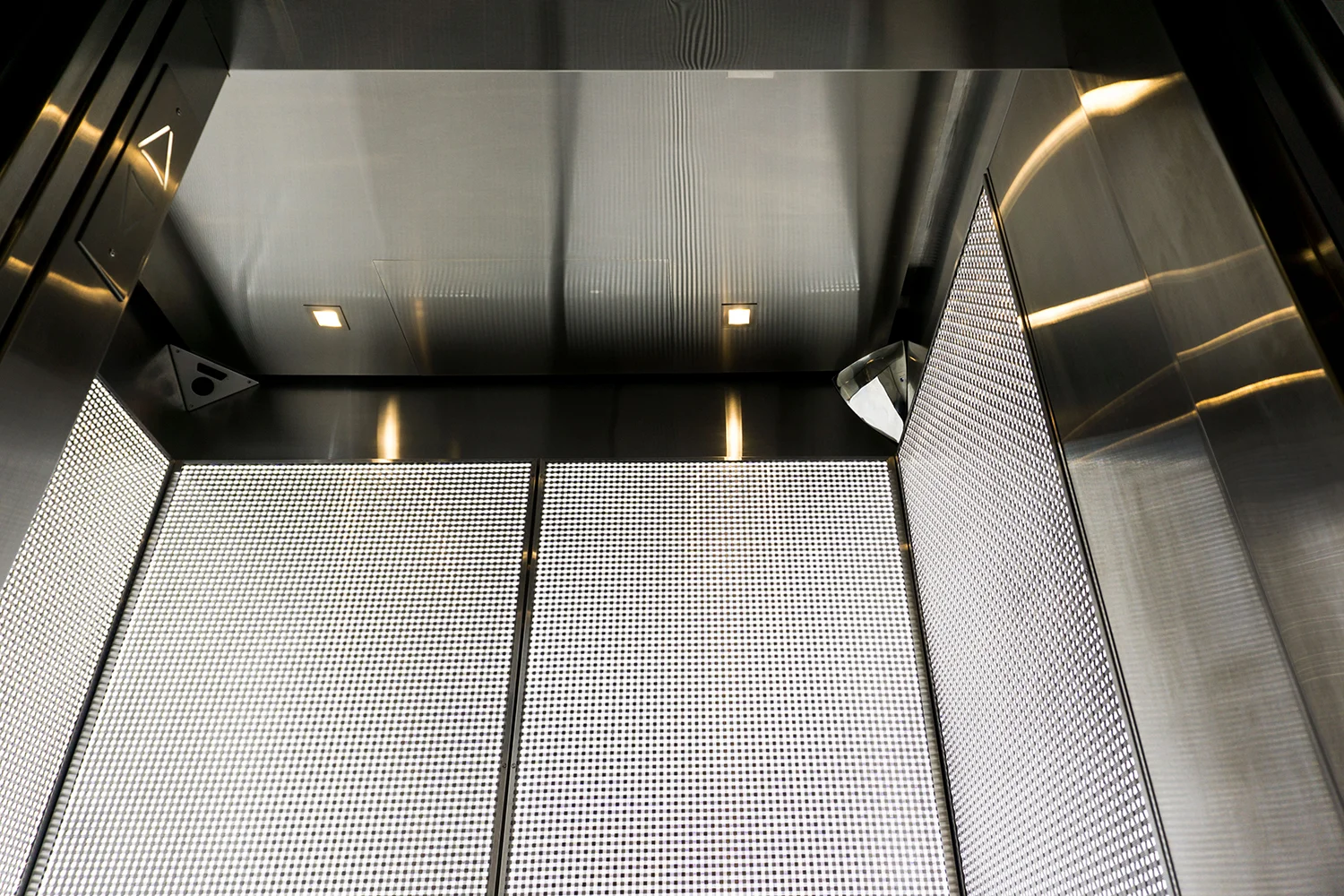 18 west 18th street | united cabs, inc.
