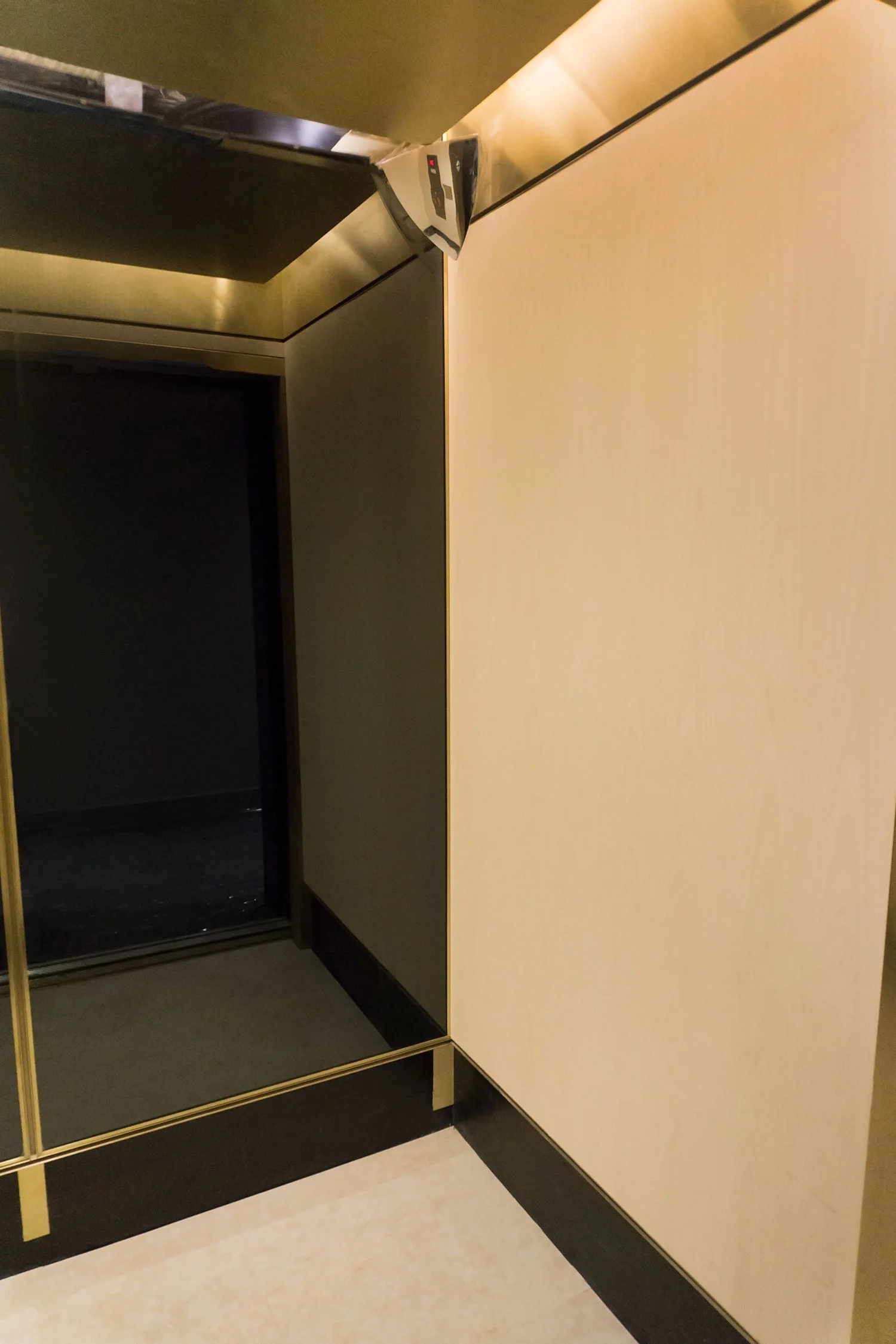 50 lintos street | united cabs, inc.