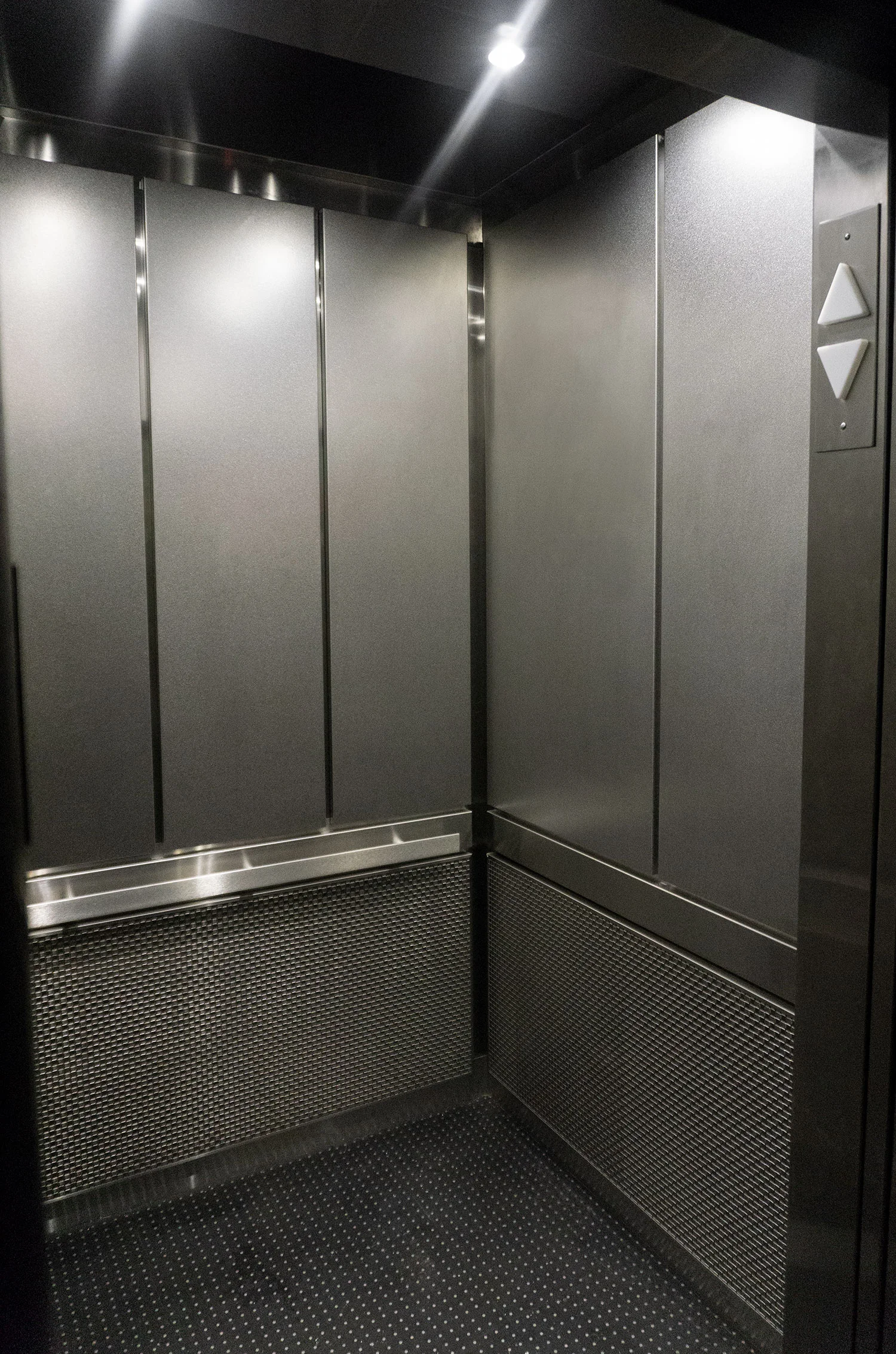 45 east 72nd street | united cabs, inc.