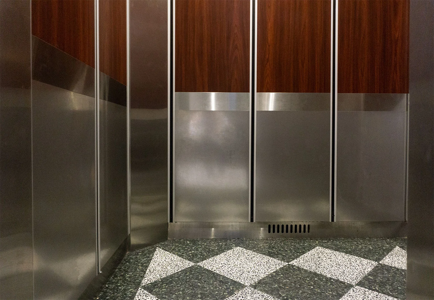 115 west 71st Street | united cabs, inc.