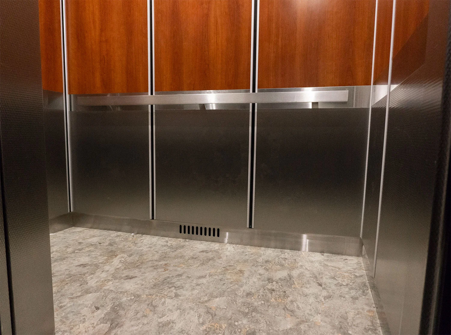 62-95 saunders street | united cabs, inc.