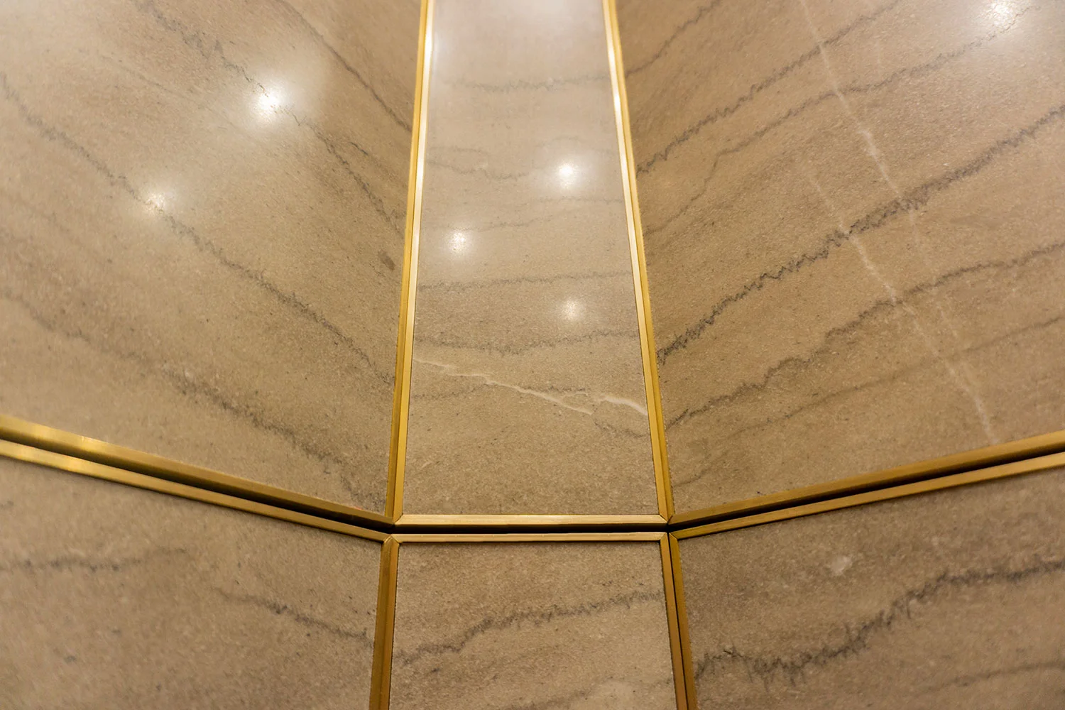 501 5th Avenue | united cabs, inc.