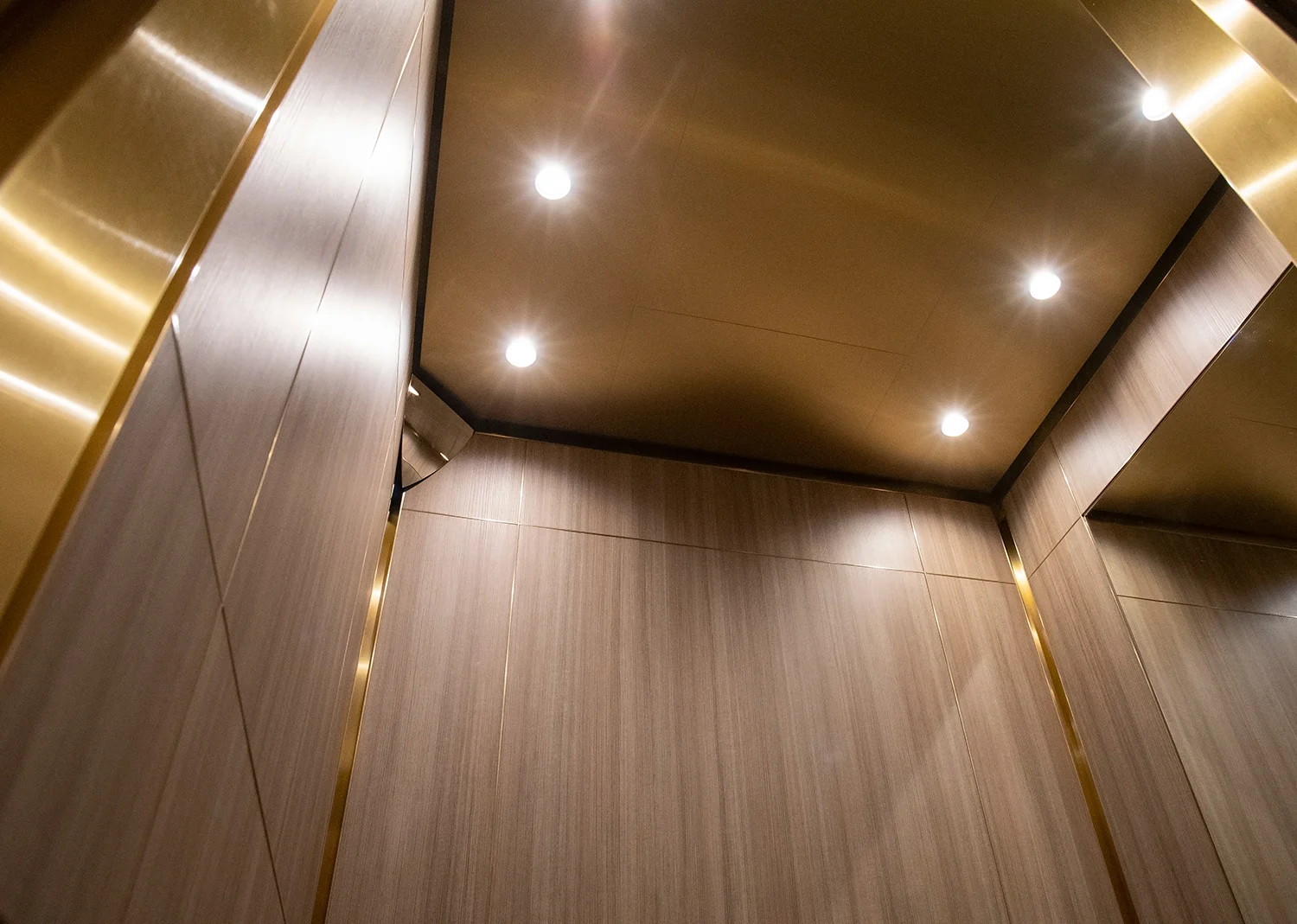 20 west 72nd Street | united cabs, inc.
