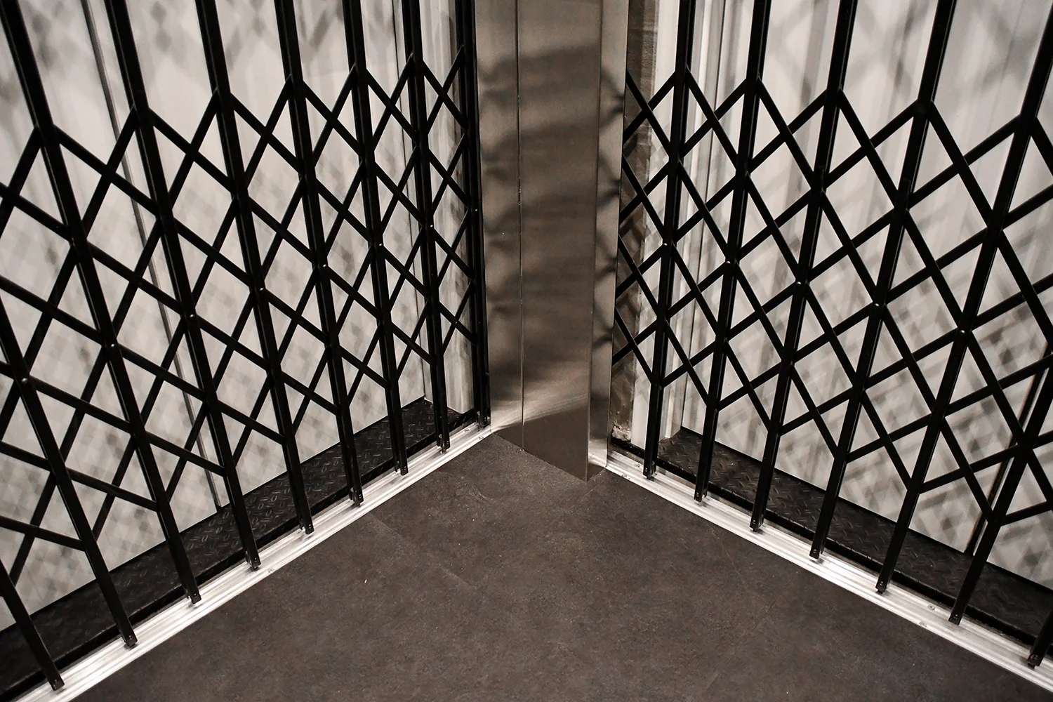 30 west 24th street | unted cabs, inc.