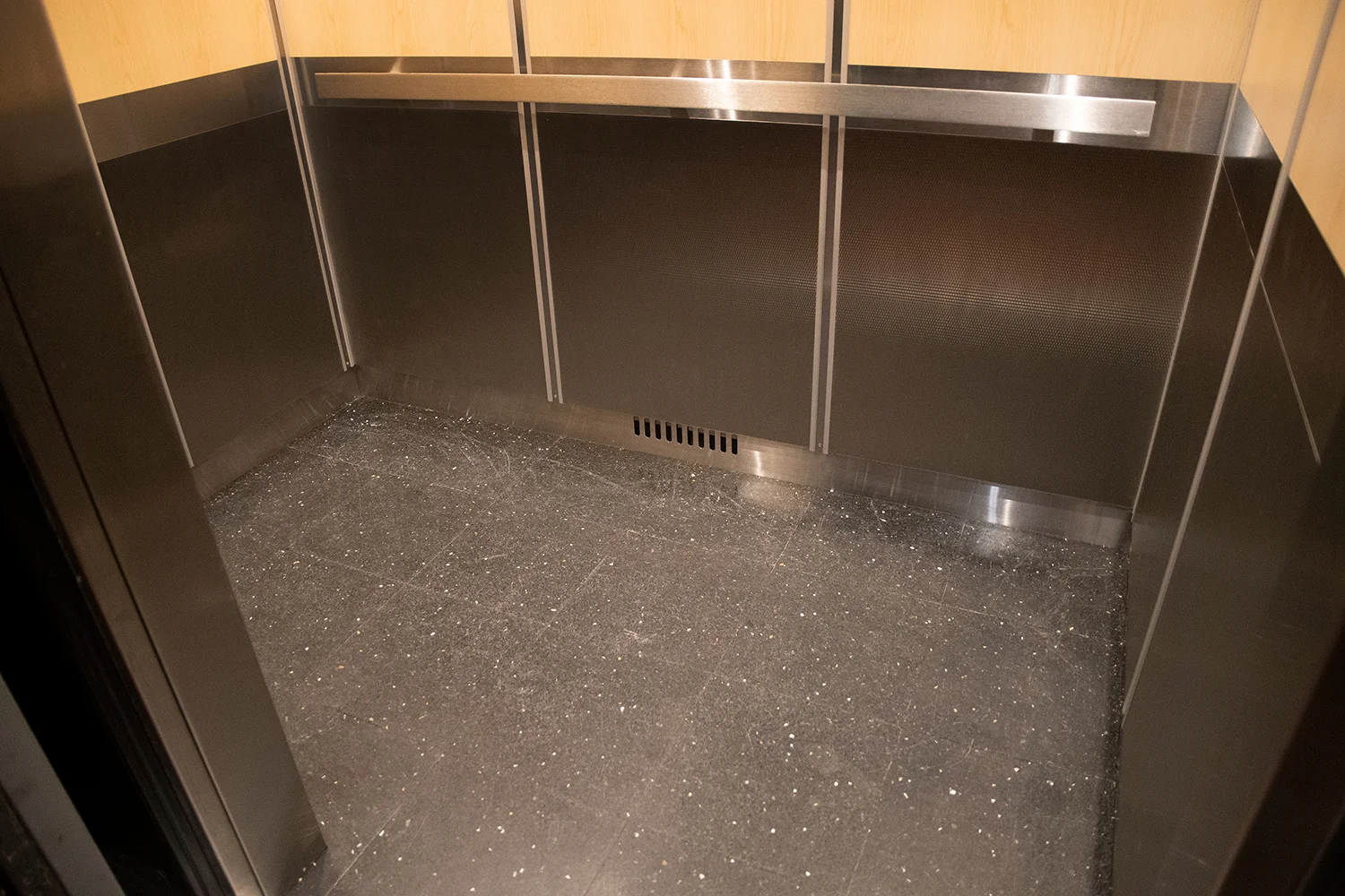 1176 ocean avenue | united cabs, inc.