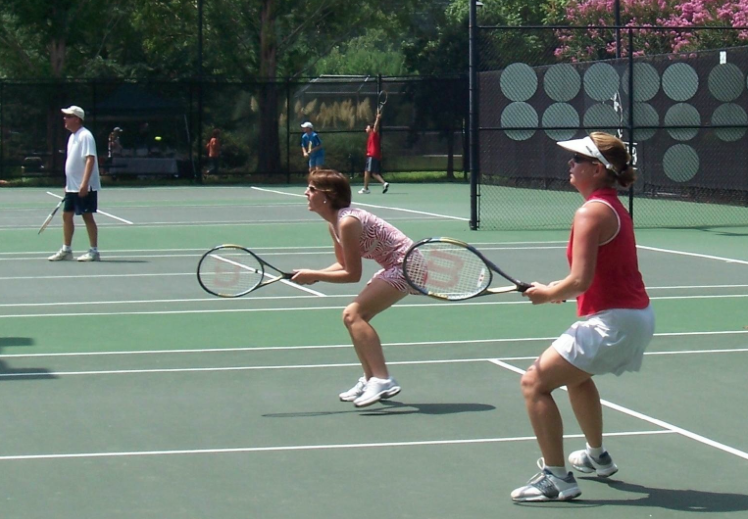 doubles tennis lessons.png