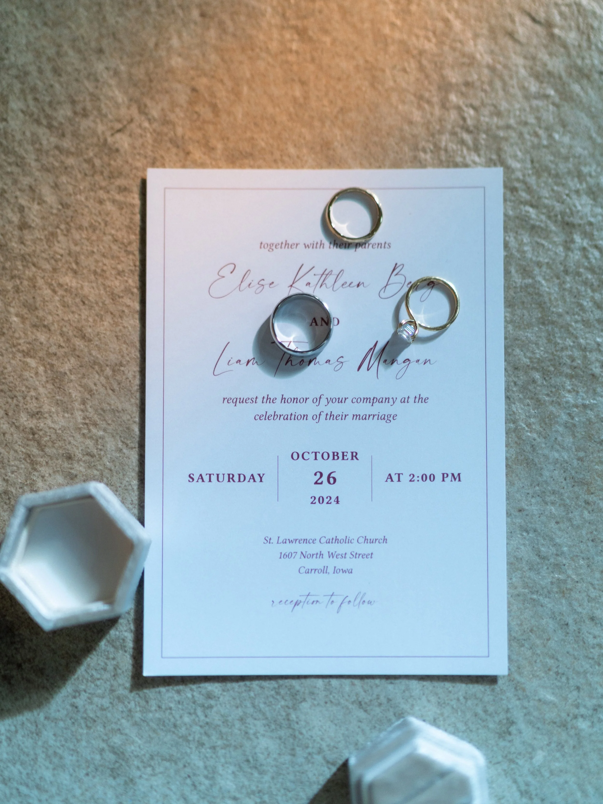 Flatlay Friday 💍

&ldquo;Jordan created my invitations and programs for my wedding and they were gorgeous! She was so easy to work with, responded quickly, and made the stationary look exactly as I&rsquo;d envisioned, for a great price! Planning was
