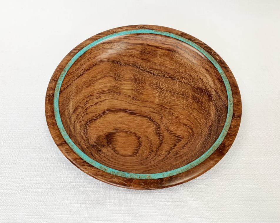 turquoise plate close up.png