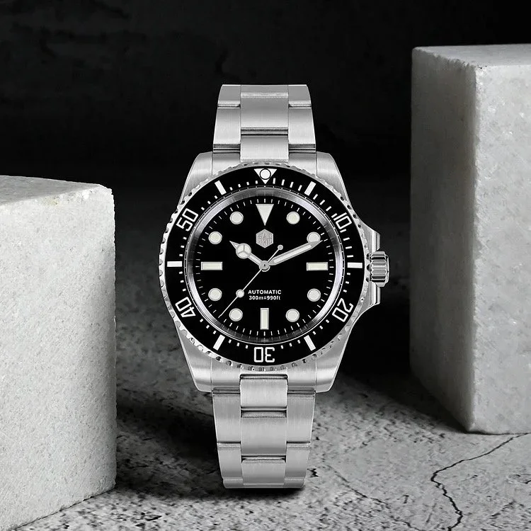 San Martin Dive Watch