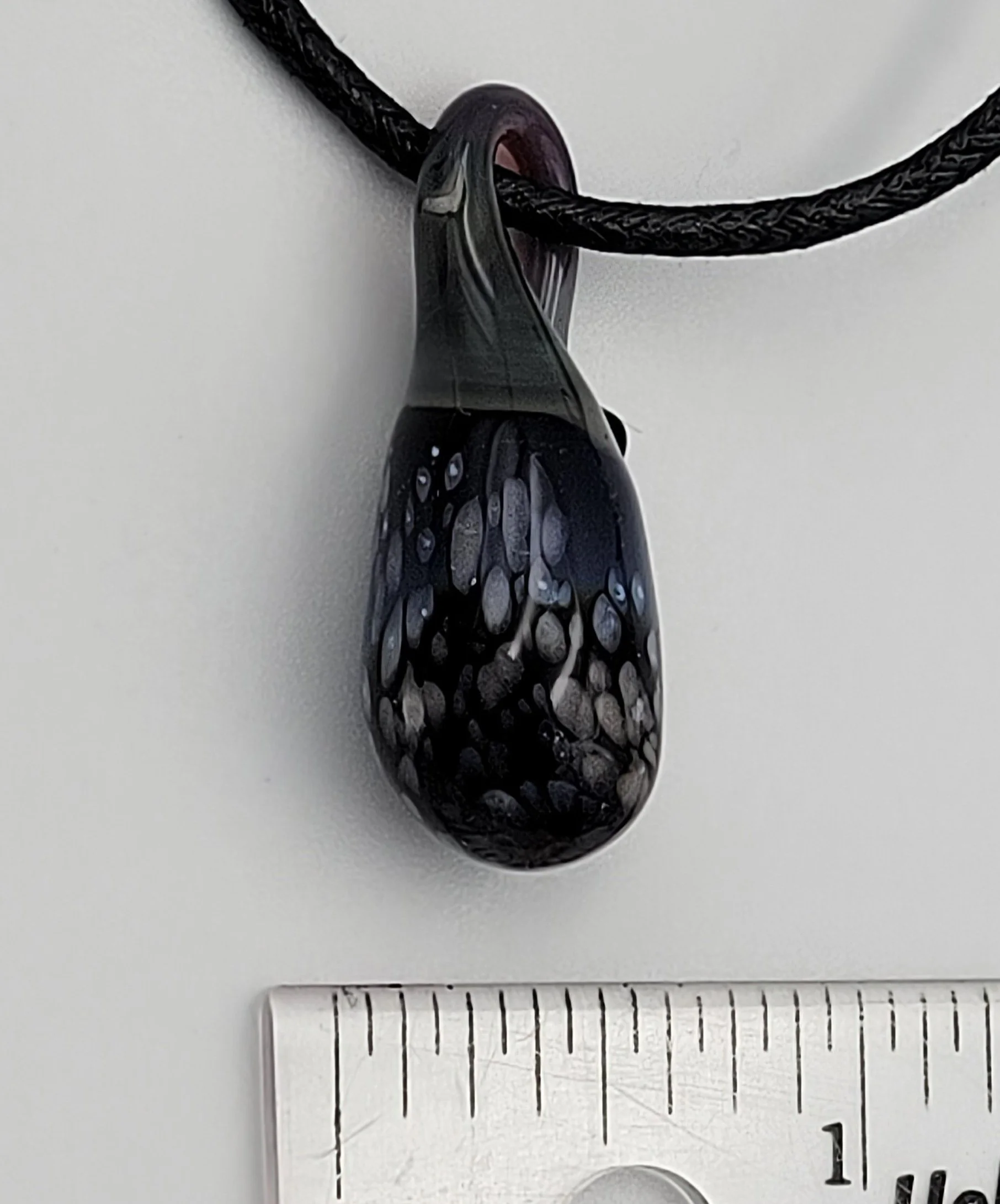 P18 Pendant