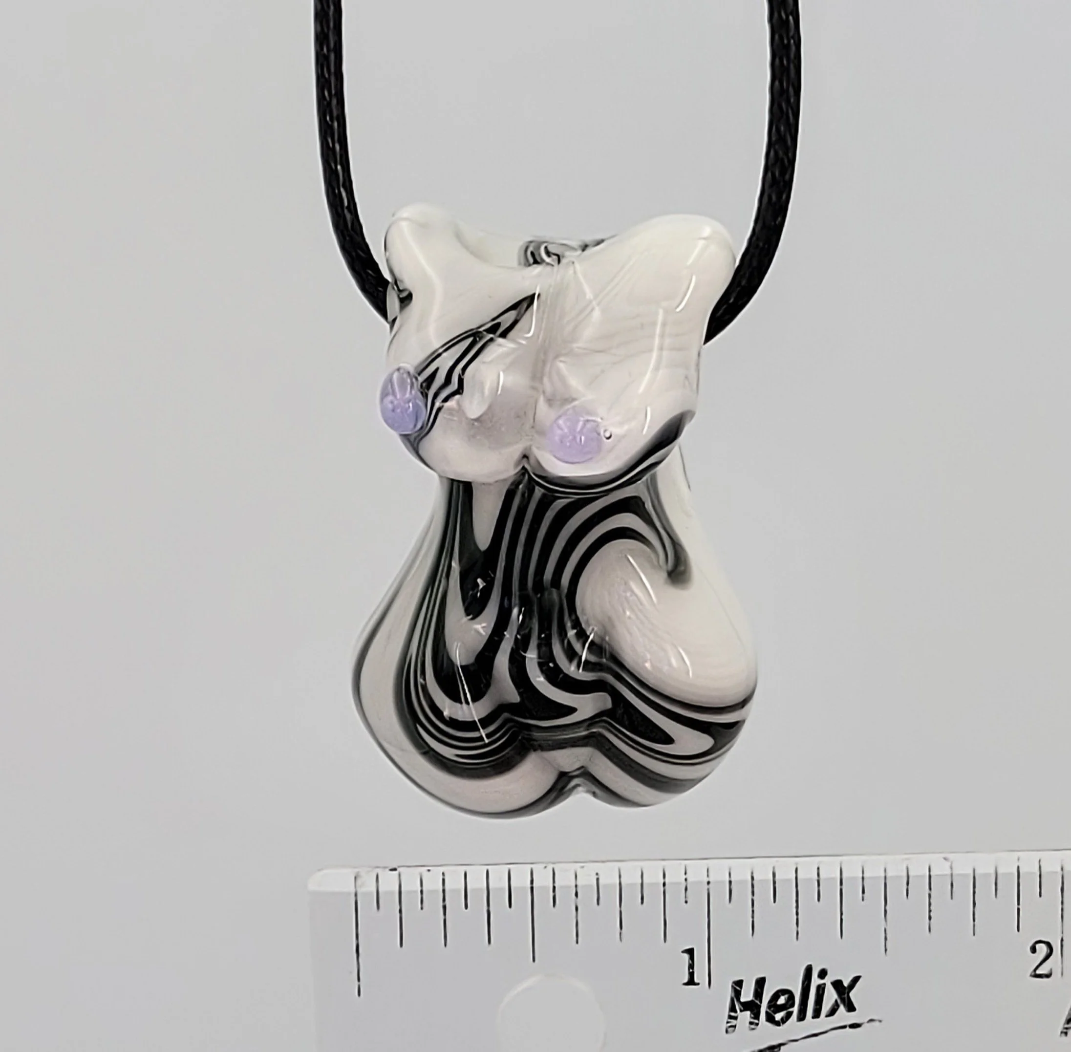 P08 Pendant