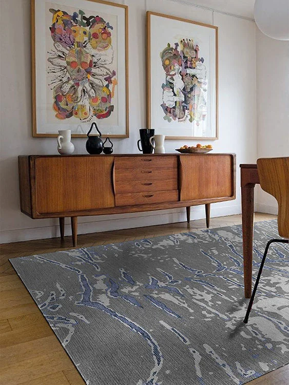 gray-rug-TIGER-grey-blue-room.jpg
