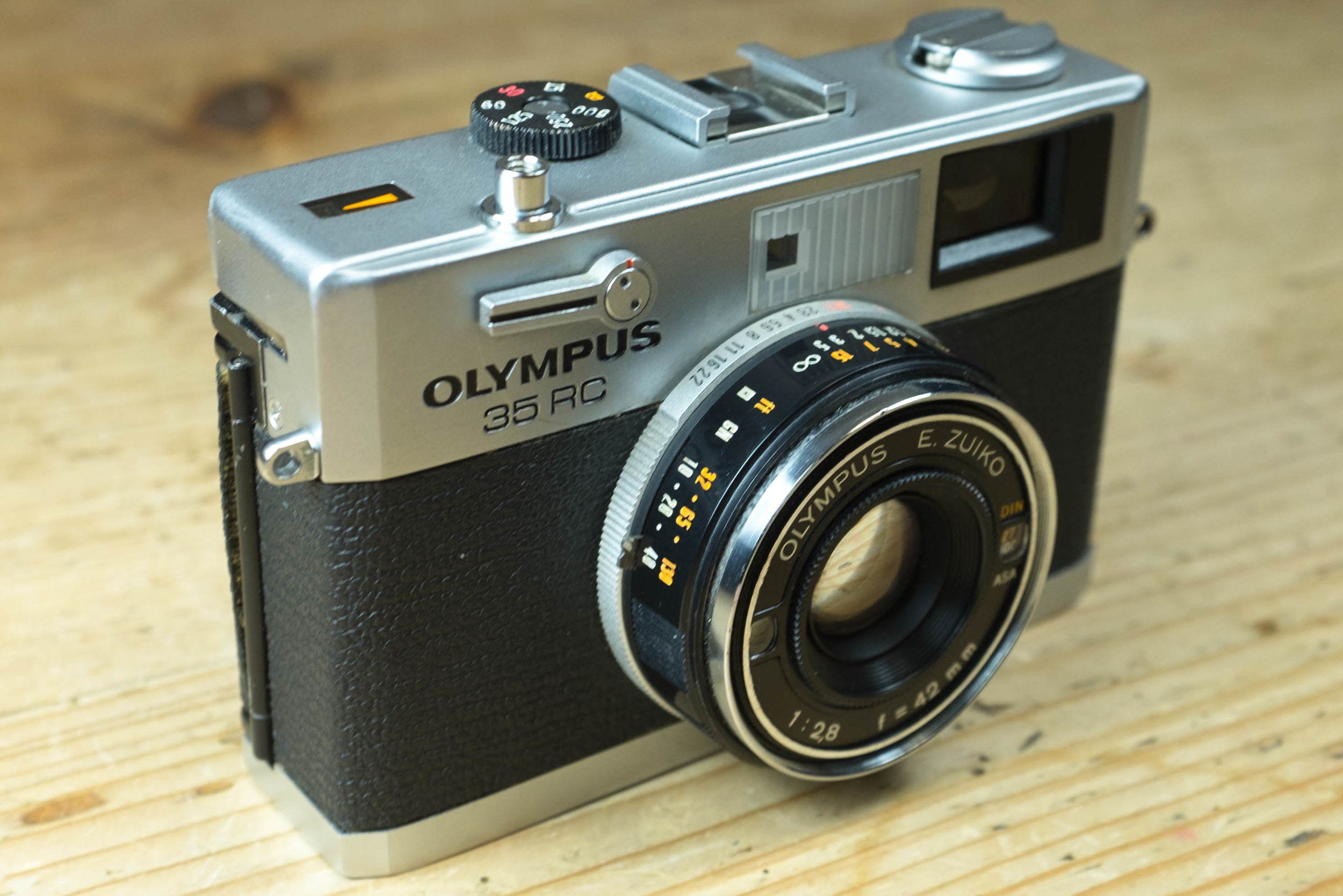 Olympus 35 RC — Broken Camera . Club Olympus 35 RC — Broken Camera . Club
