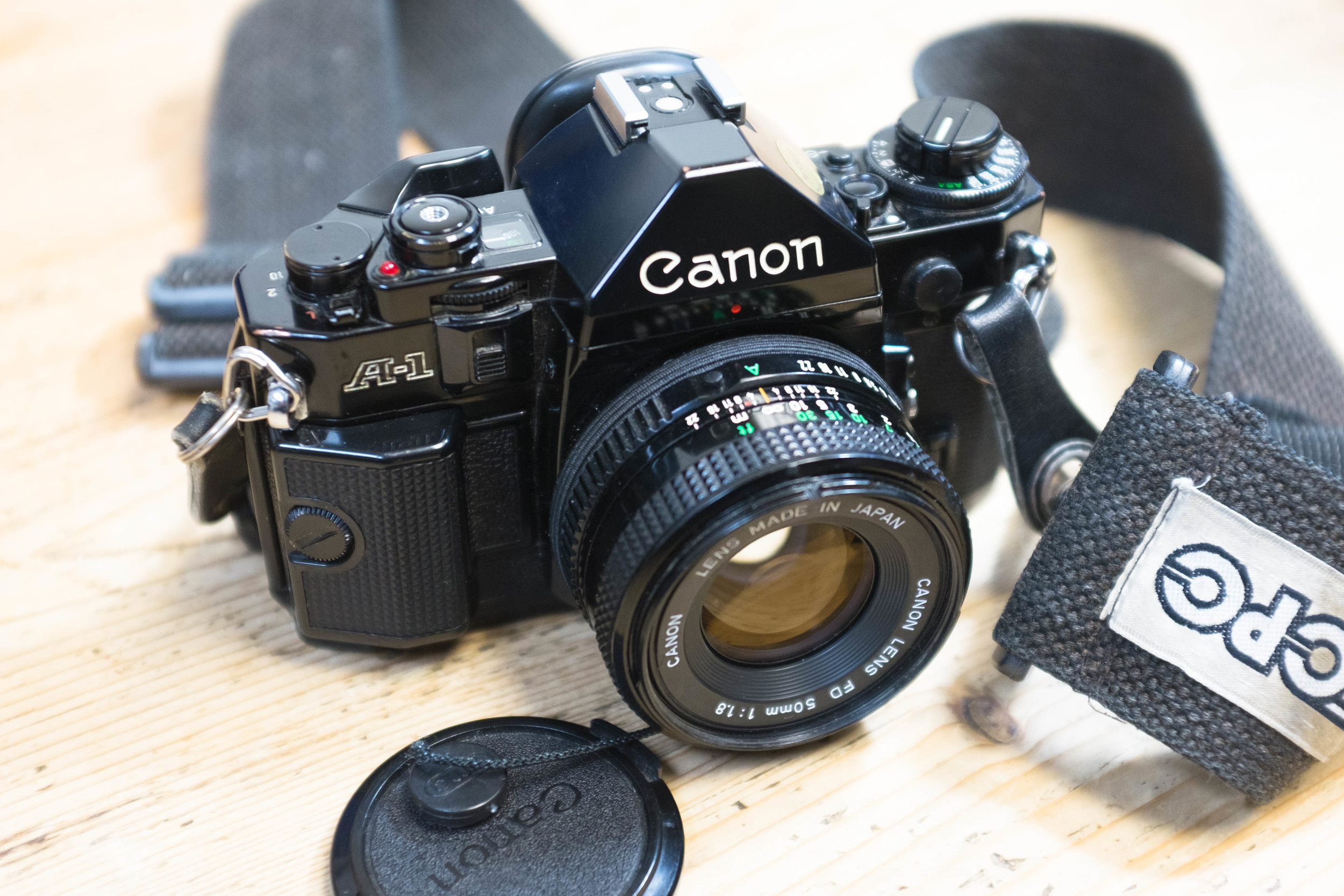 Canon A-1 — Broken Camera . Club