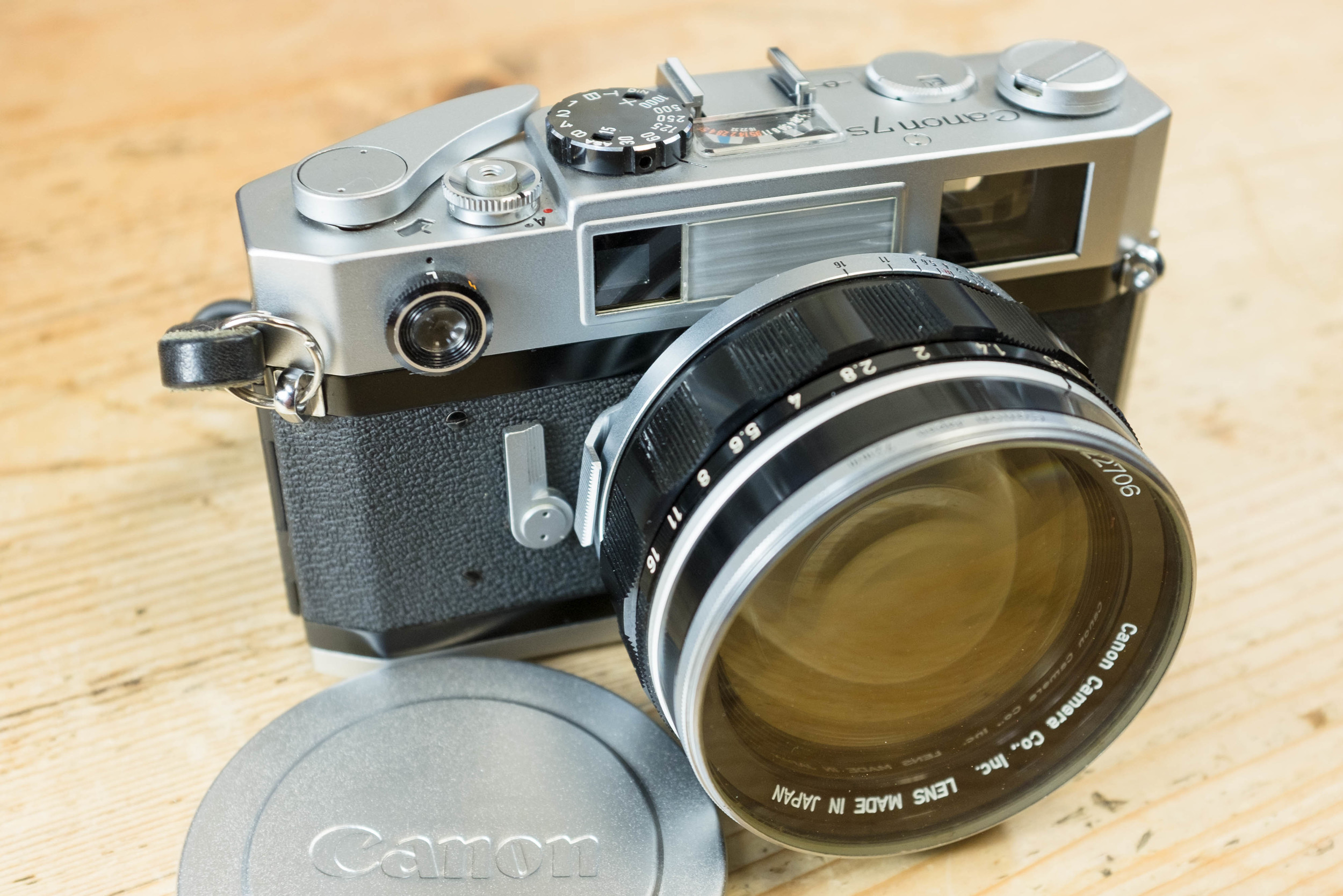 Canon 7Sz — Broken Camera . Club