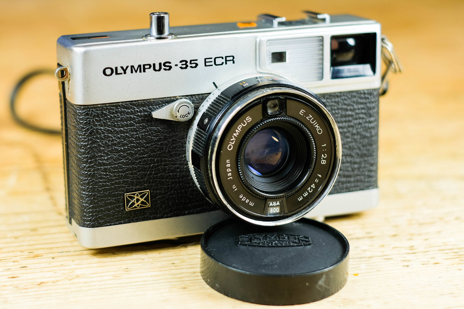 Olympus 35 ECR — Broken Camera . Club