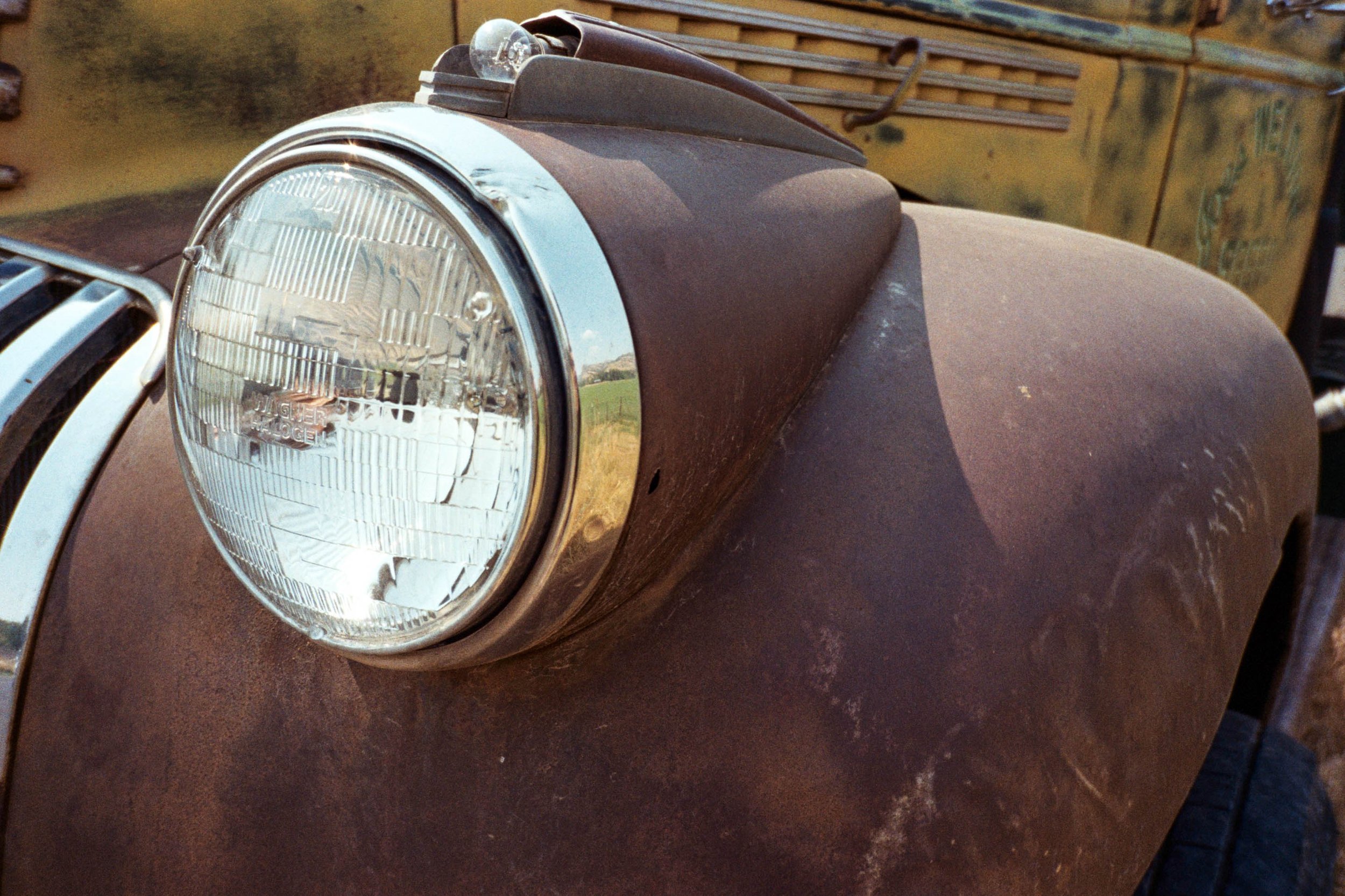 Konica WB28-4.jpg