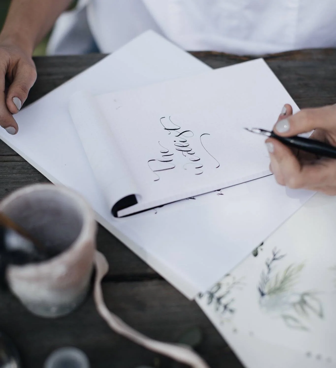 &iexcl;Increible pensar que han pasado 10 a&ntilde;os! 
.
2016:
El a&ntilde;o que todo empez&oacute; para DILO BONITO:
Yo (Miren) acababa de regresar de vivir fuera muchos a&ntilde;os, tuve una p&eacute;rdida muy fuerte, no sab&iacute;a que hacer de 