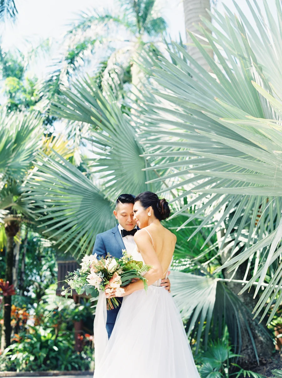 trynhphoto-stylemepretty-hawaii-wedding-photographer-honolulu-oahu-maui-59.jpg