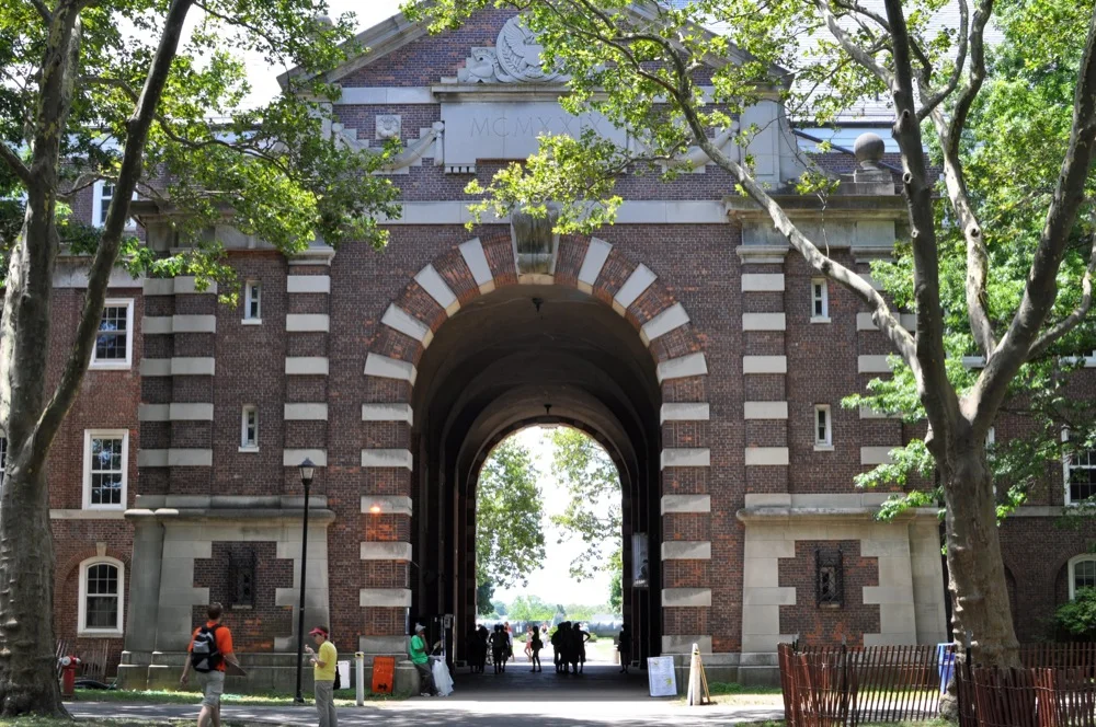 1903-12-31_Governors_Island_01.jpg