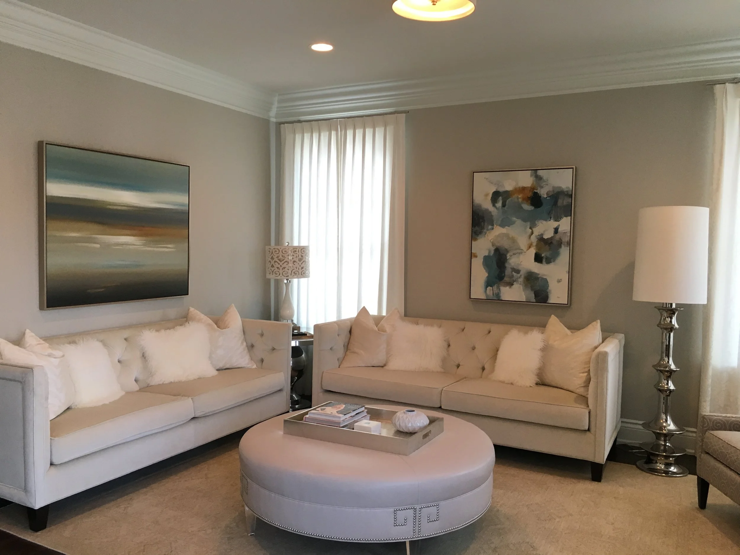 BohnFamilyRoom2019.jpg