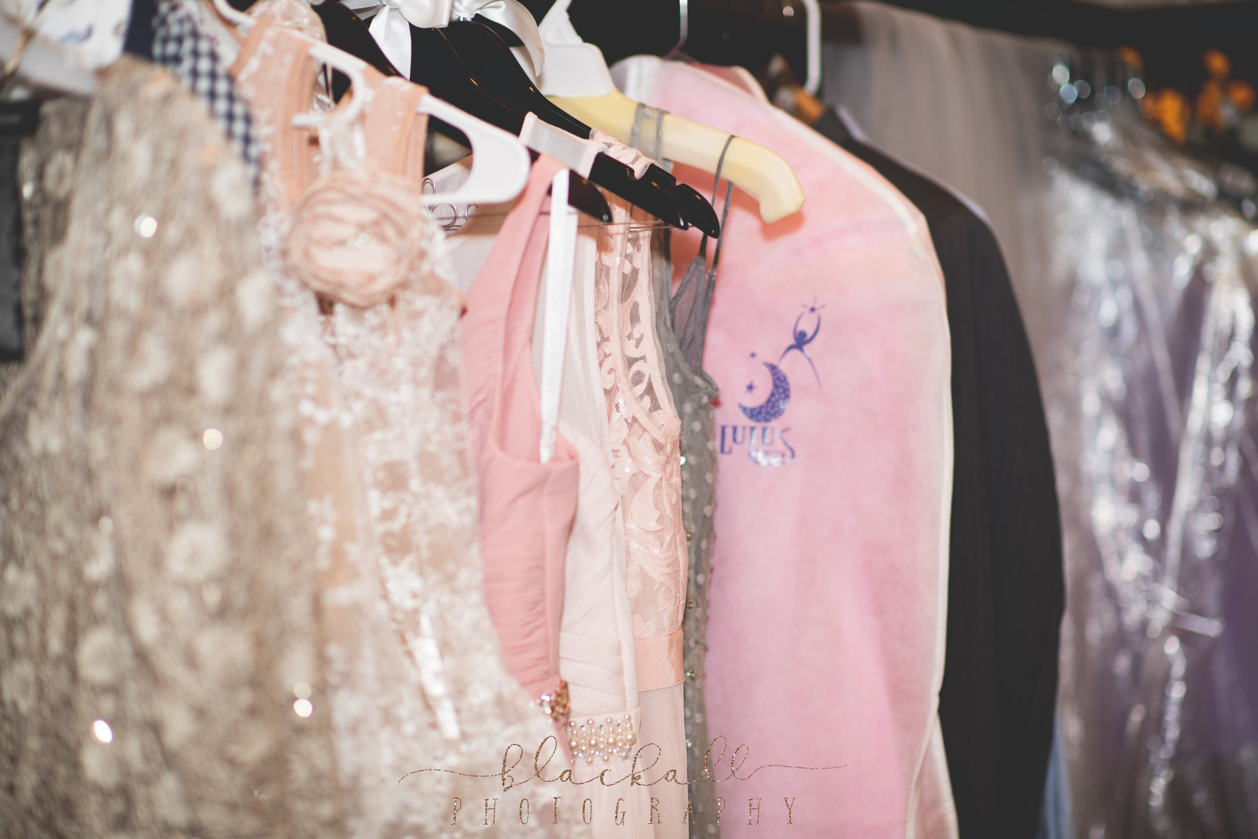  I don't know anyone from LuLu's personally but I have had more brides use them the past few years and I've always heard they are the best in the area! Love hearing nice things about a bridal shop! ;)&nbsp; 