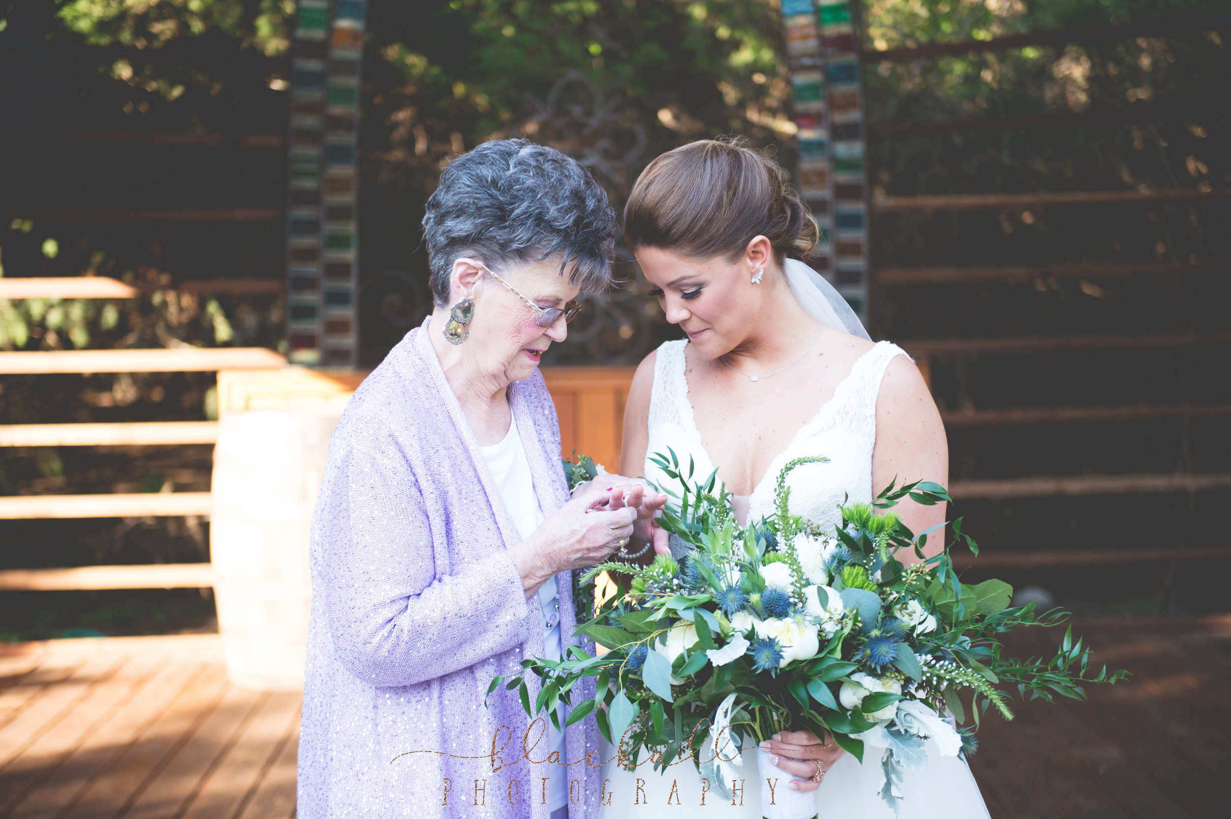  The bride was wearing her grandmothers wedding ring... such a beautiful moment.&nbsp; 