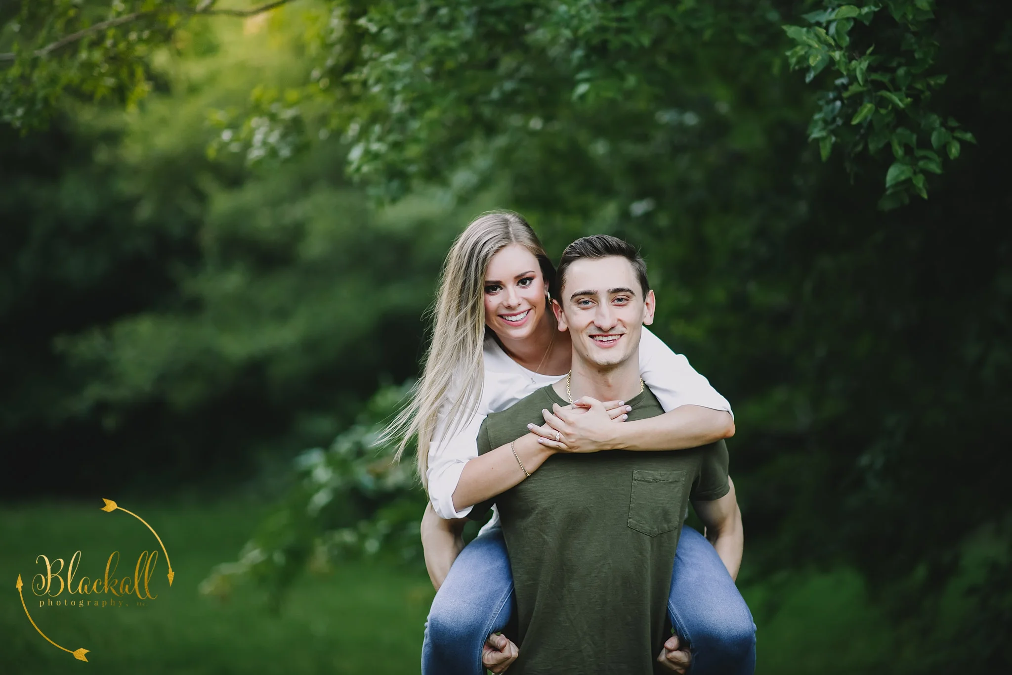 engaged_530.JPG