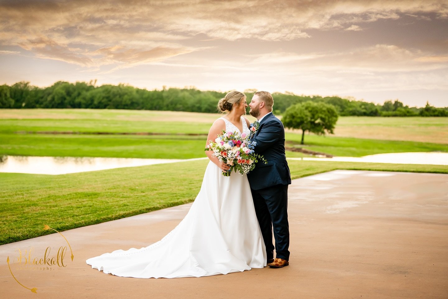 The rain stopped and the sun peeked out just in time for Rae and Dewaine to exchange their vows in a stunning outdoor ceremony at Bella Cavalli Events. The night was enchantingly magical, as if nature itself had conspired to create the perfect moment