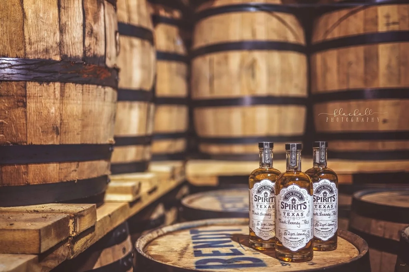 🚨 BIG NEWS, Y&rsquo;ALL! 🚨

After being closed for a little construction, the @bendtdistillingco Gift Shop is officially BACK OPEN today at NOON &mdash; and we couldn&rsquo;t be more excited! 🎉

This isn&rsquo;t just any reopening&hellip; they&rsq