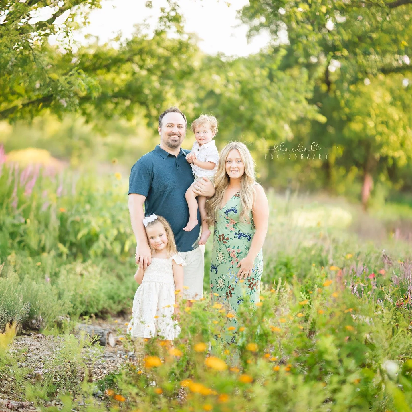 When that last shot of the evening hits just right ✨ I&rsquo;ve had the absolute joy of photographing these two since their gorgeous wedding day at @springsvenuedenton &hellip; and now here they are, with the most beautiful little family. The fact th