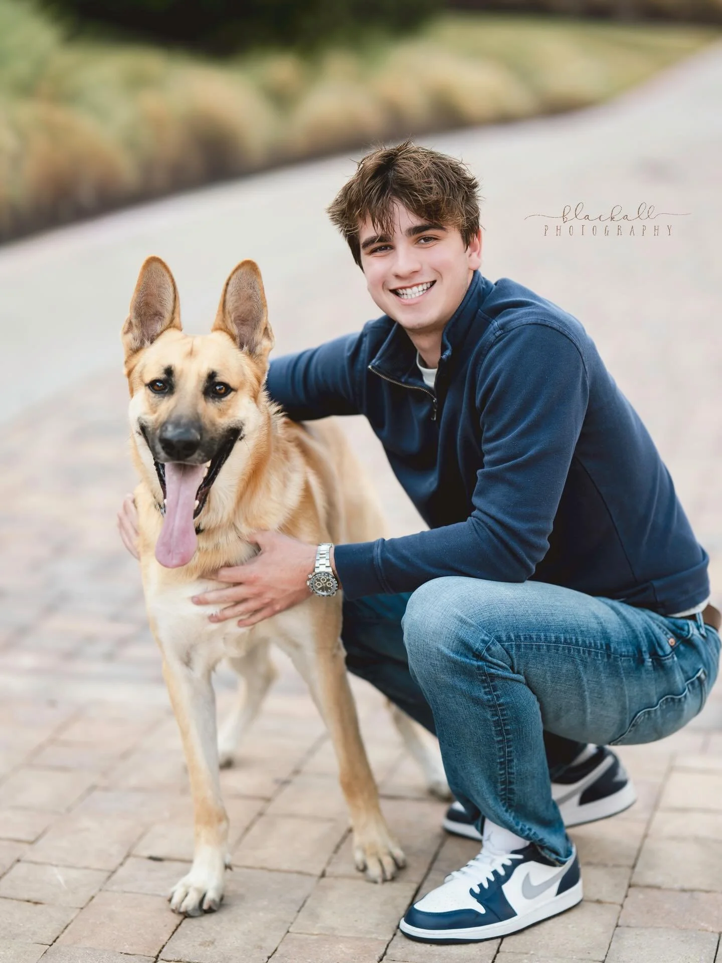 Spent my evening with this Flower Mound senior and y&rsquo;all&hellip; he is something else.

Quarterback at FMHS 🏈, headed to play for the Mean Green at UNT&hellip; and oh yeah, casually planning to be a CFO someday. No big deal.

Also, he brought 