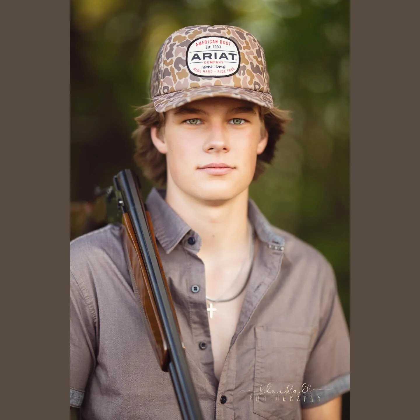 @ariatinternational and @weatherbyinc&rsquo;s new model or just another @blackallphotography grad 🎓 epic photoshoot?! Y&rsquo;all decide 

#NikonPro
#nikonZ9 85mm 1.2