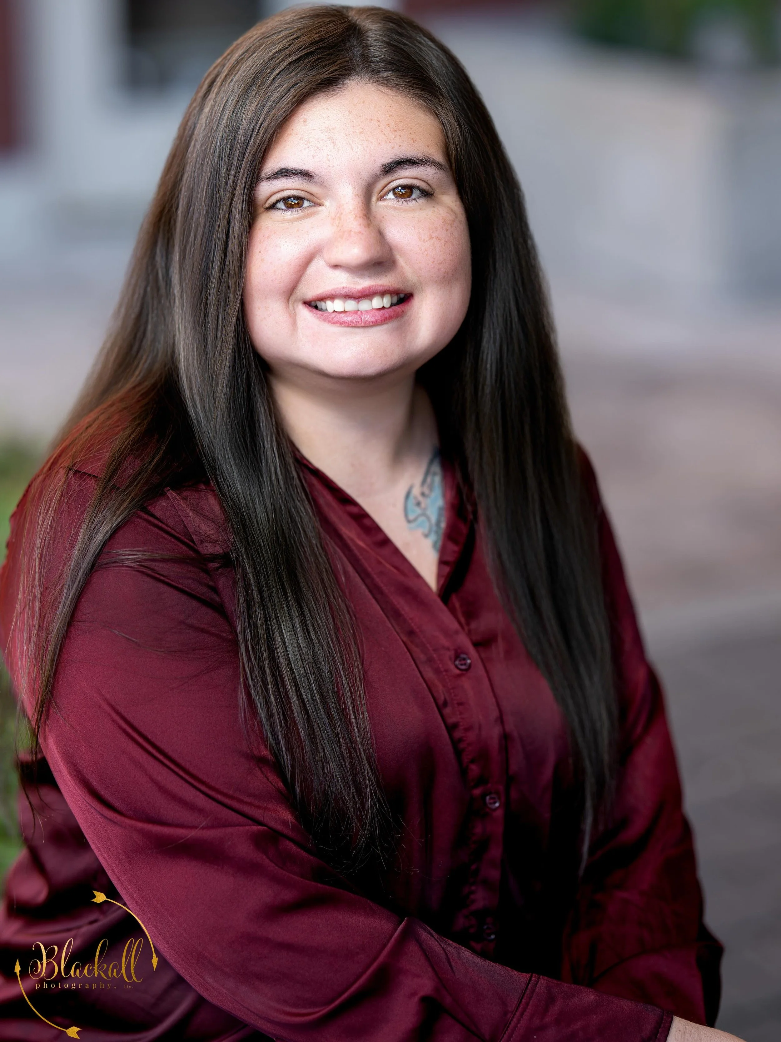 Fresh headshots for our friends at @mlgrouparchitecture! 🙌🏻

One of my favorite things about headshot sessions is making them fit your style. Whether you love an outdoor setting or a classic studio look, we can bring our pop-up studio to you or mee