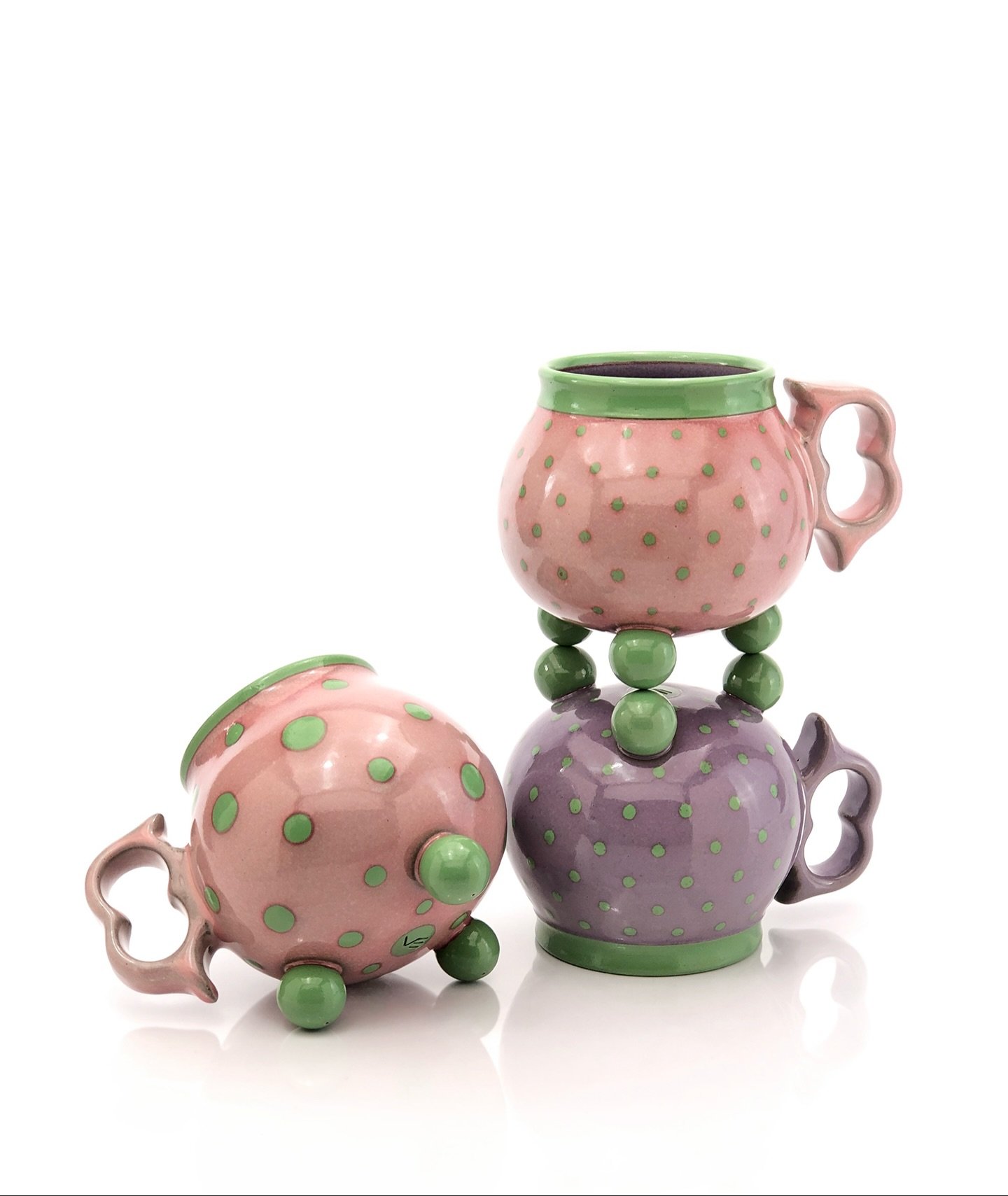 Tripodinal Ball Footers 🟢🟢🟢 Today&hellip; noon mst
.
.
.
#pottery #mugs #mugshotmonday