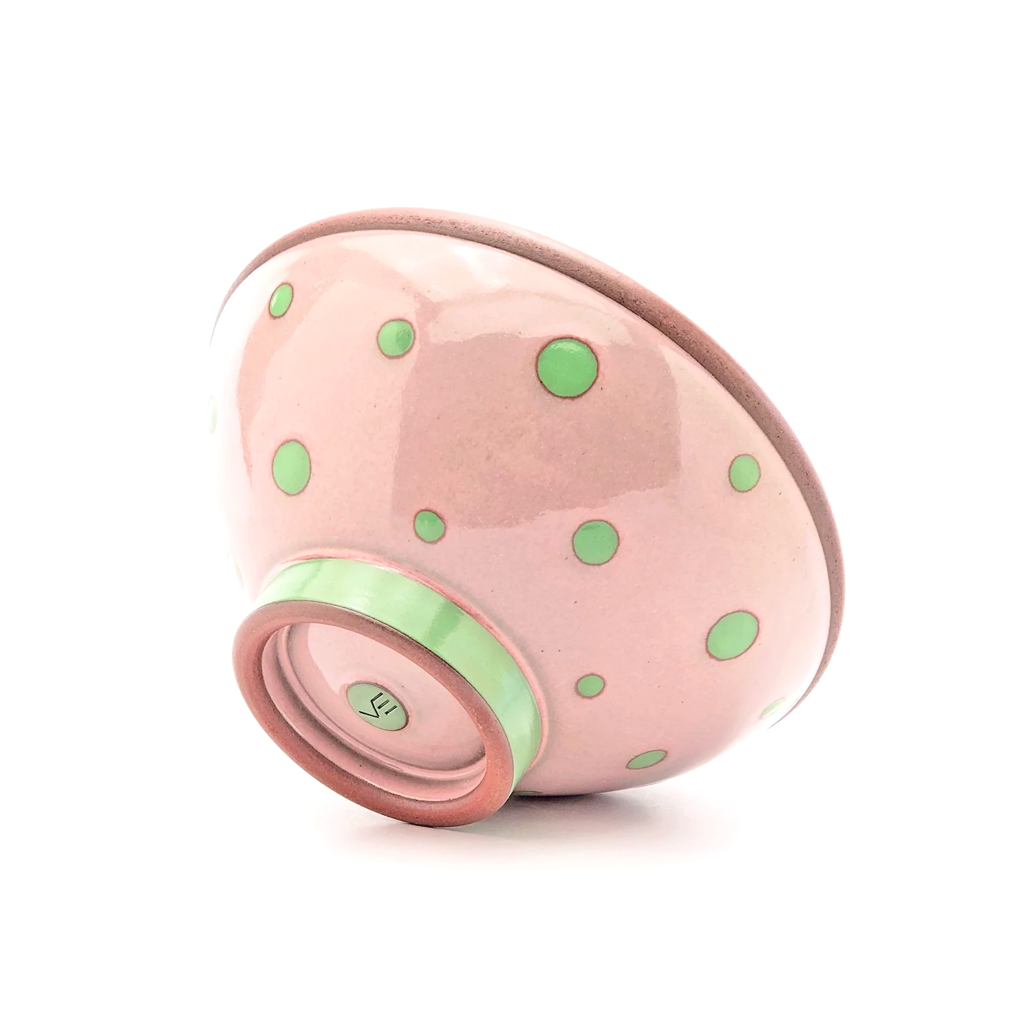 26 oz. Soup / cereal bowl. Pink with green polkas