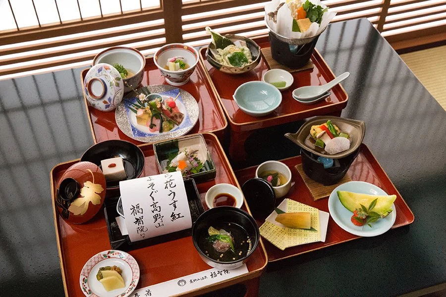 ryori dinner from fukojin lodge.jpg