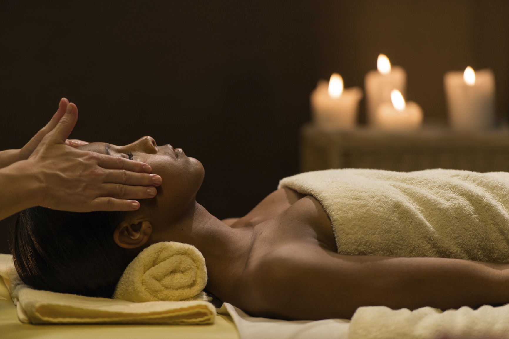 Schwuler Taetowierte Schwarz Massage