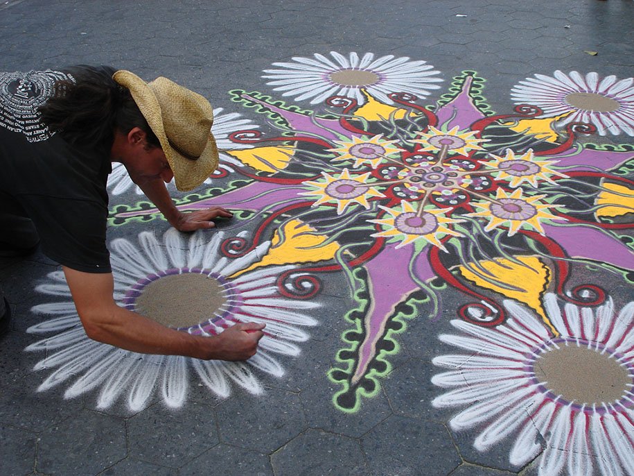 sand-paintings-joe-mangrum-11.jpg