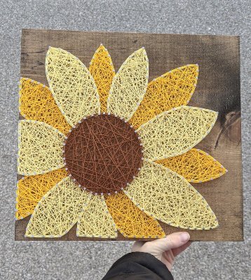 DIY-String-Art-Sunflower-Kit-from-KnottedBug.jpg