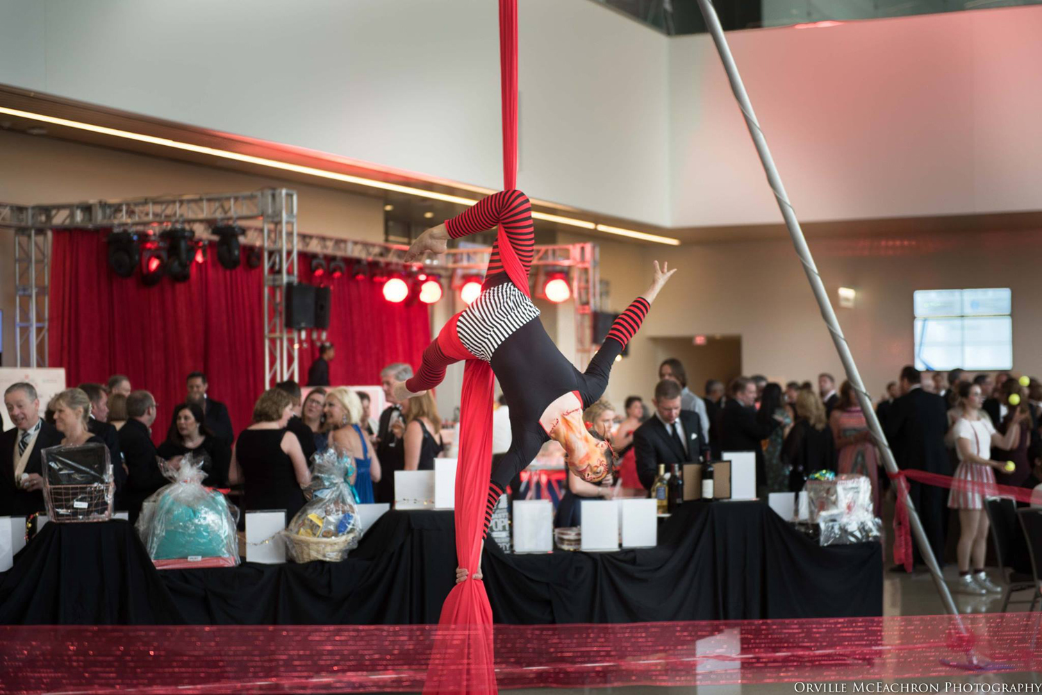 Impressive aerialist performance by Stardrop Circus