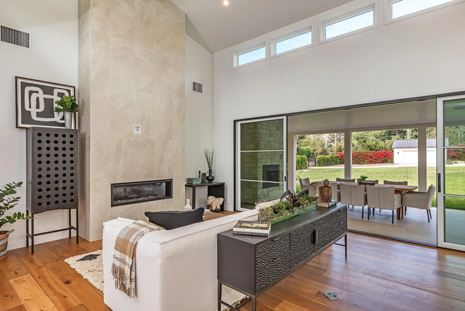 5920BonsallDrive015.jpg